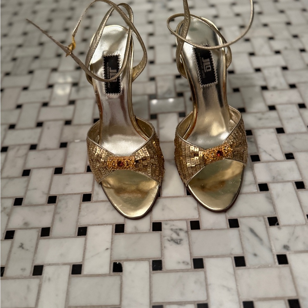Jennifer Lopez Gold Sequin Heels